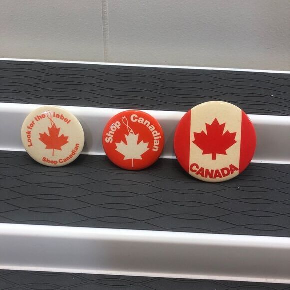 look for the Label Shop Canadian Canada Vintage Button Pin - Picture 2 of 4
